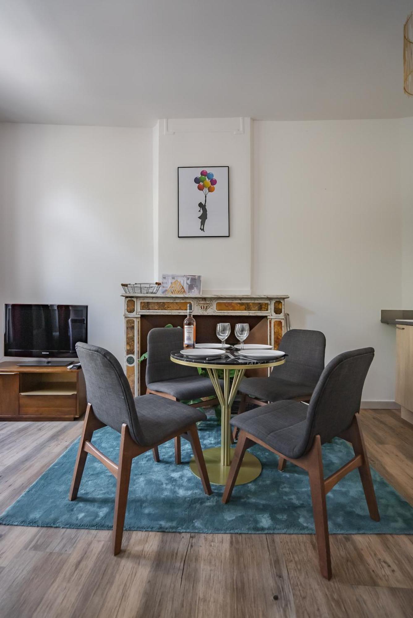 Le Balcon Du Roi Rene Apartment Авиньон Екстериор снимка